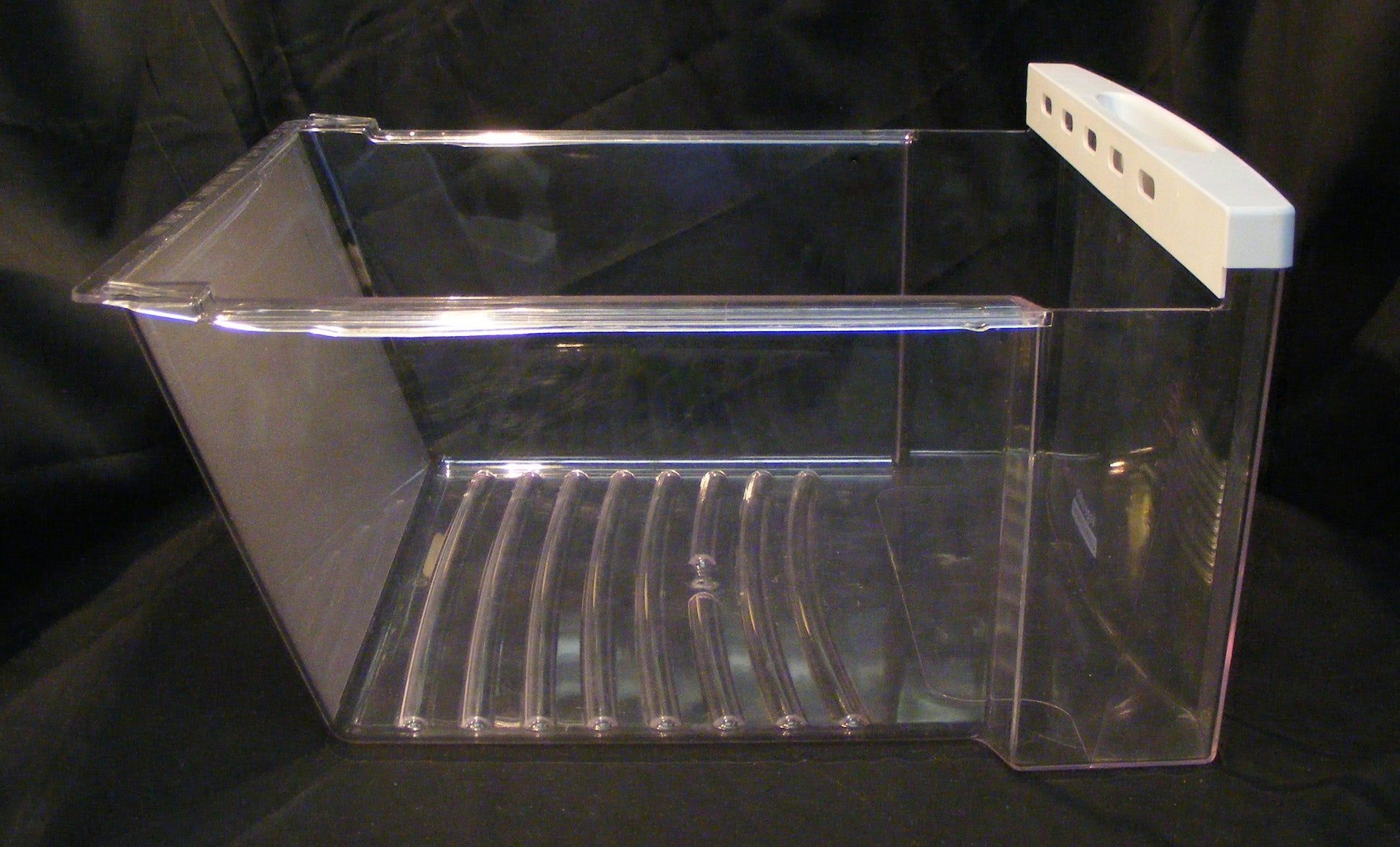 W10441529 crisper drawer pan 3