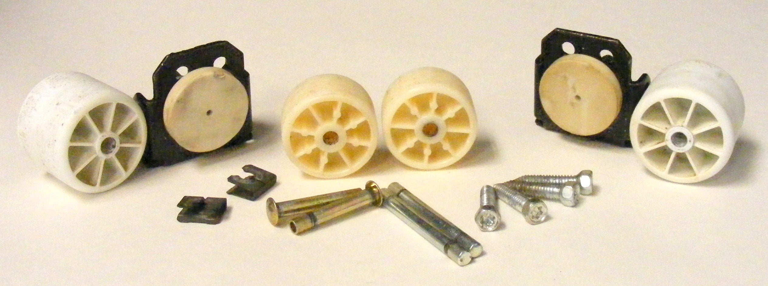 W11266052 WP67005149 Whirlpool Refrigerator Leveler Roller Leg Pack ...
