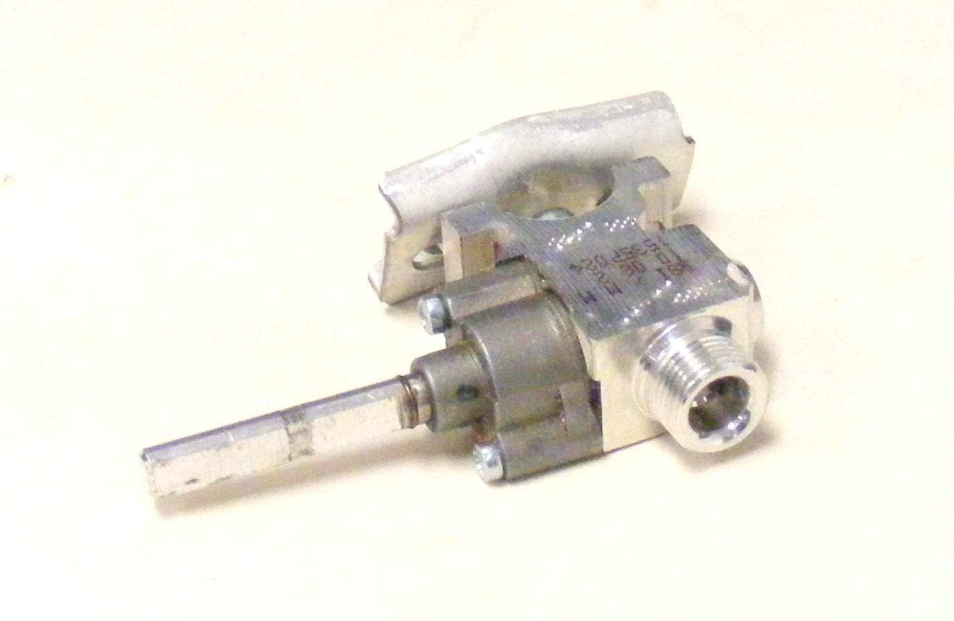 WB19T10041 valve 3