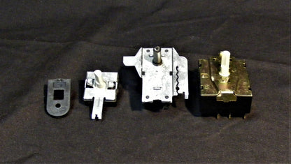 WE4M403 GE Dryer Temperature Switch Pack 1