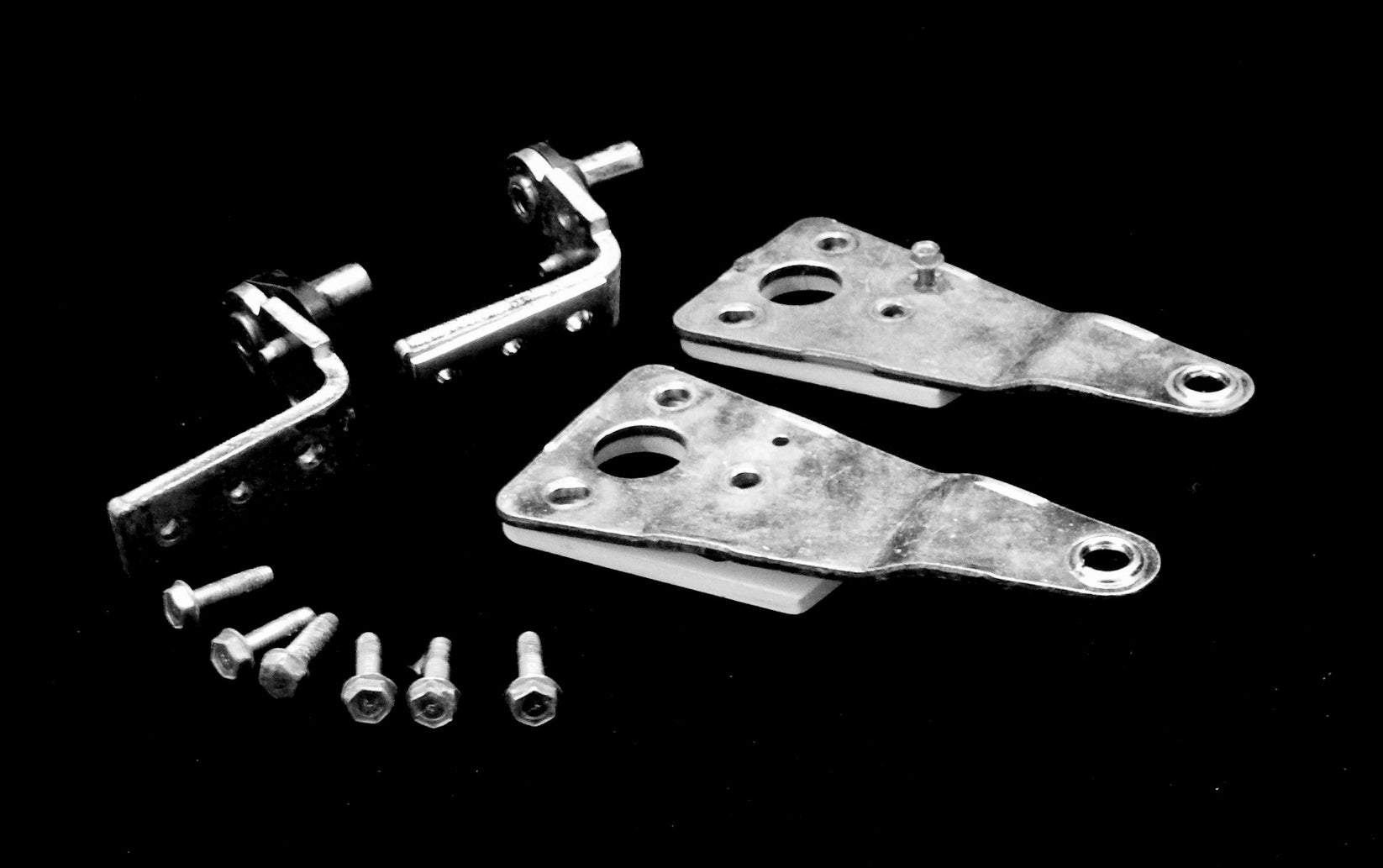 Kit Cerniera Porta ForeverPRO 8201707 Per Frigorifero Whirlpool Sostituisce 1065751 2171851
