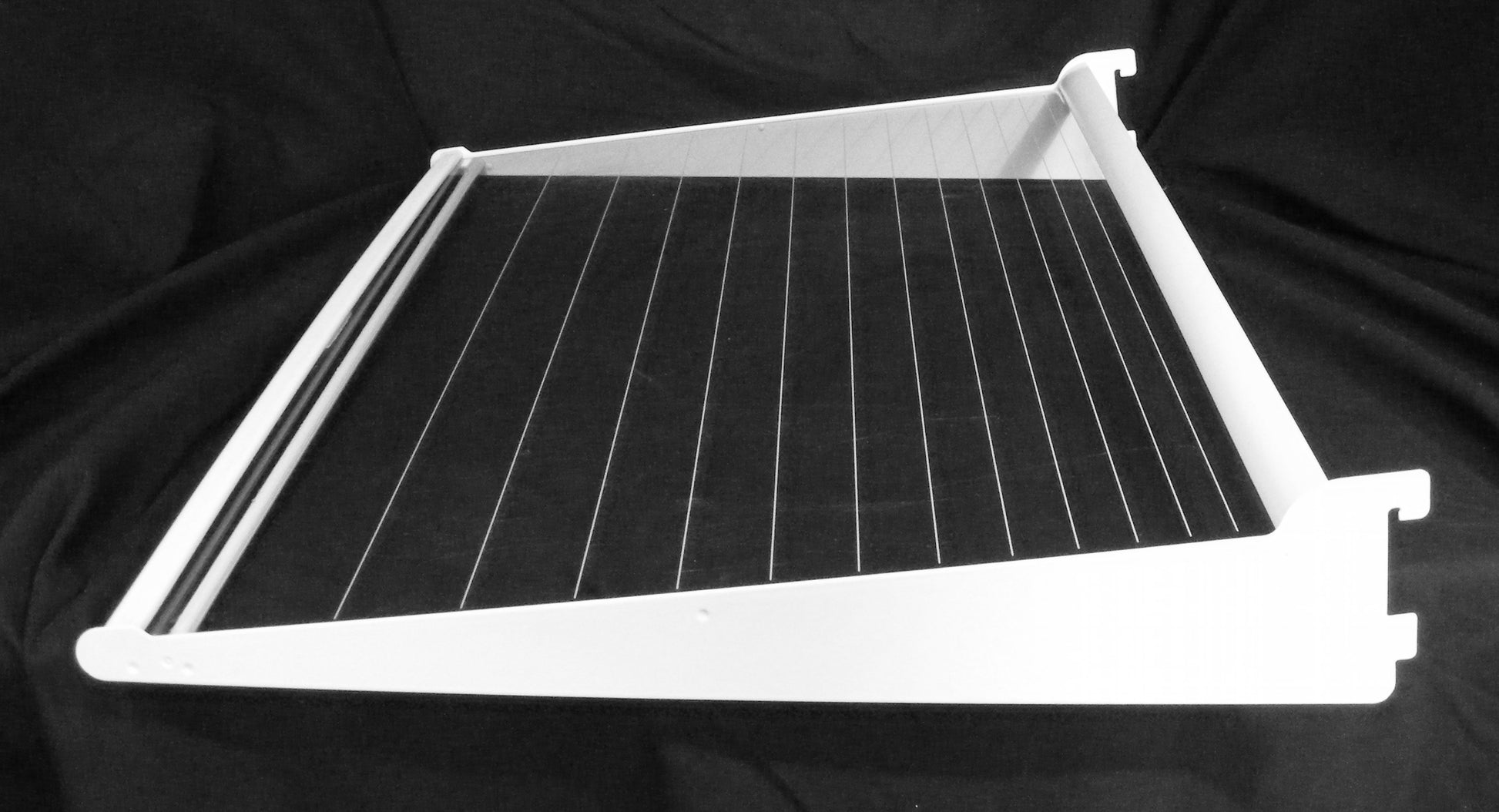 WP2201103 WP2177824 glass shelf side