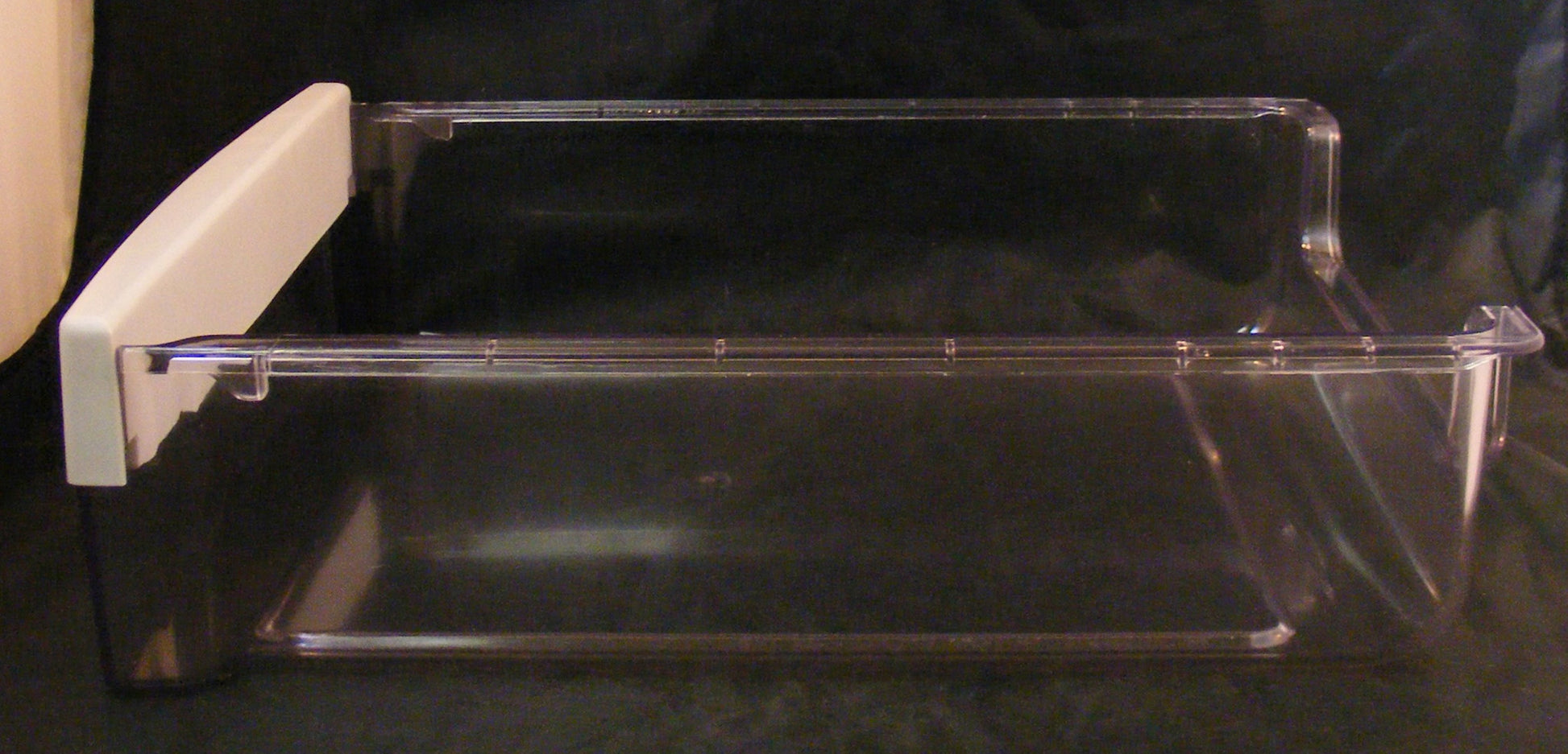 WR32X10464 crisper drawer pan 4