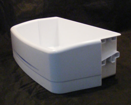 WR71X10556 door bin