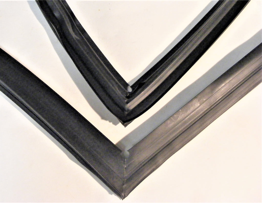 HMAR440ST Magic Chef Compact Refrigerator Black Door Gasket