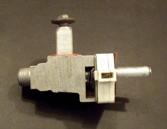 WB24K14 WB21K0017 GE Range Burner Valve & Switch