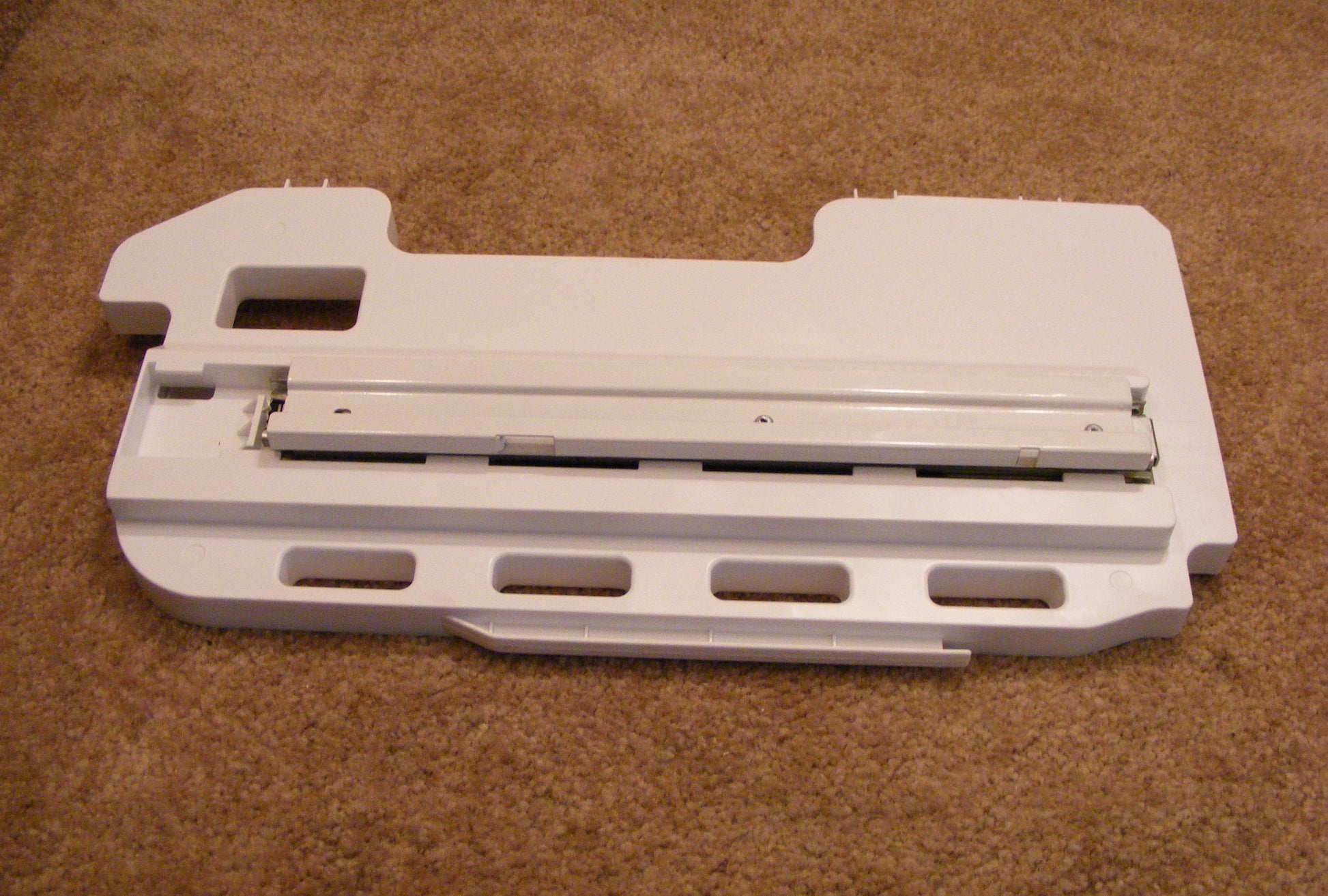 WR17X12422 Left Side Rail Slide